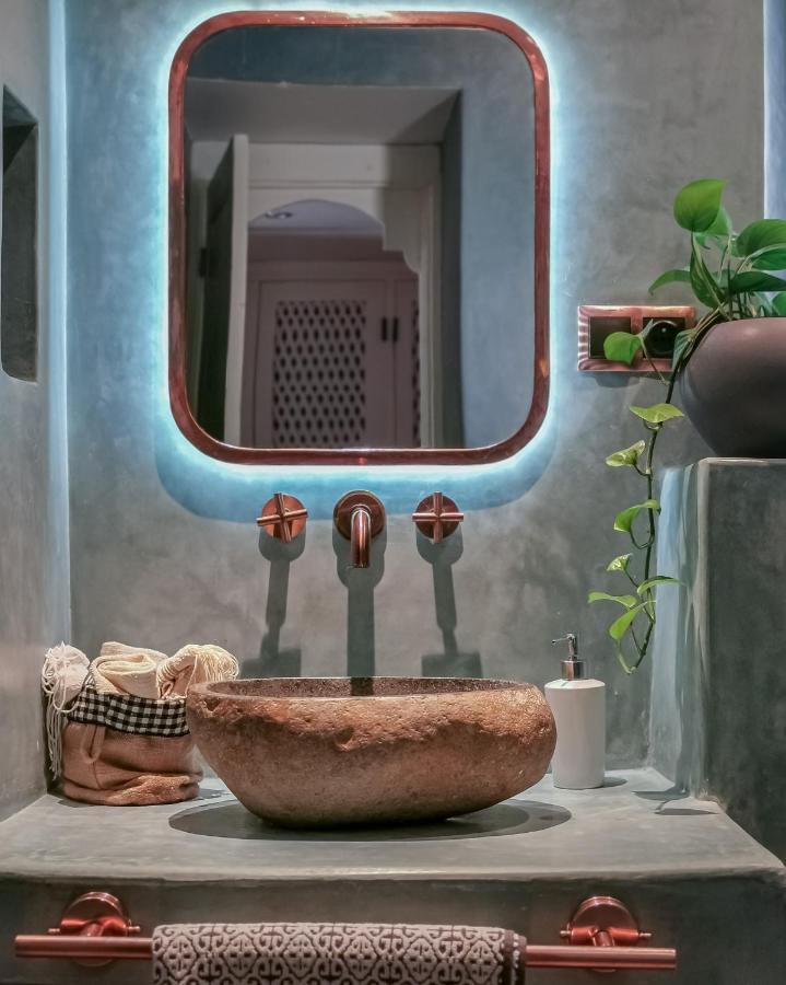 Teddy Pirate - Coliving Hostel ทากาเซาท์ ภายนอก รูปภาพ